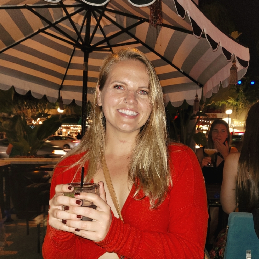 Meet your Posher, Delaney